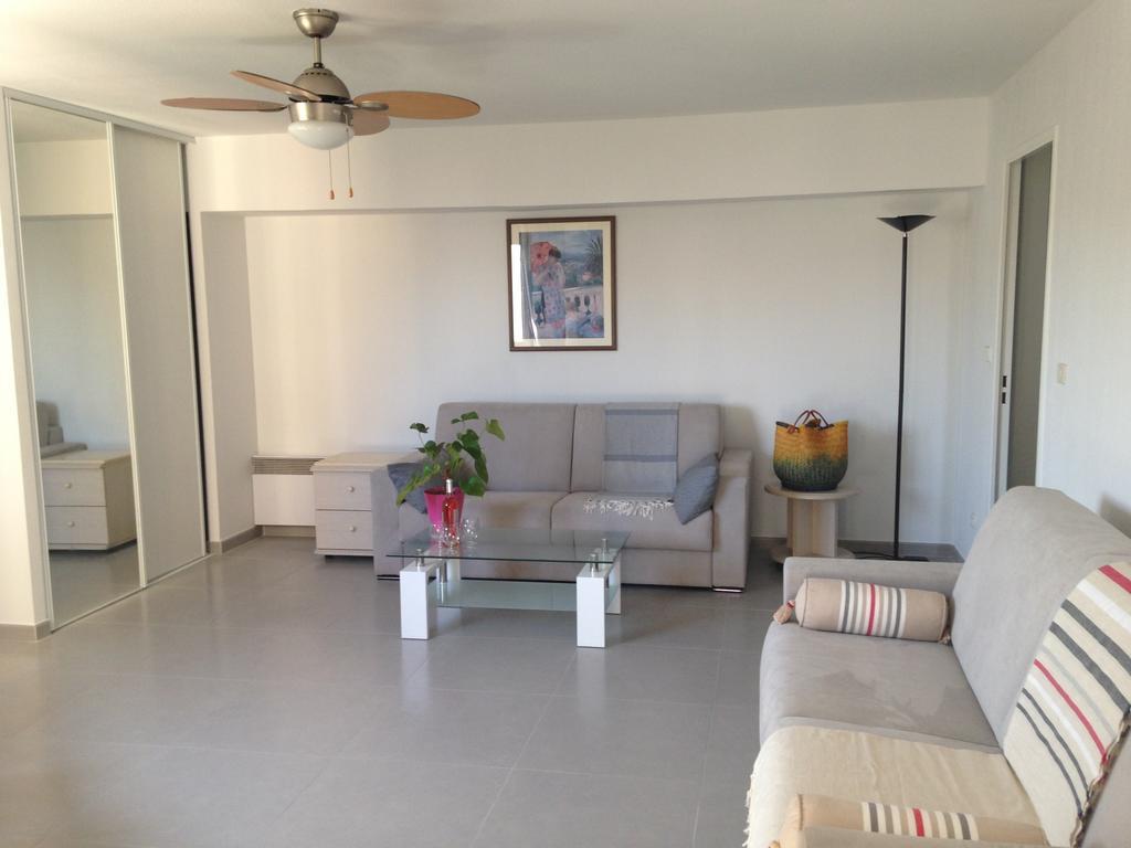 Floreva Apartment Nice Bilik gambar